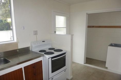 Photo of property in 4d Flock Grove, Fairfield, Lower Hutt, 5011