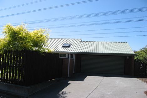 Photo of property in 3 Yarrum Lane Avonhead Christchurch City