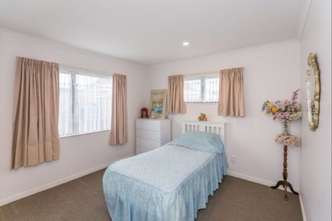 Photo of property in 12 Belle Maison Court, Levin, 5510
