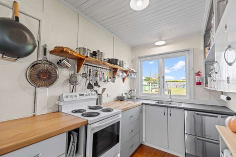 Photo of property in 10 Kawakawa Street, Whanganui East, Whanganui, 4500