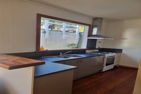 Photo of property in 12 Kotinga Street, Kilbirnie, Wellington, 6022