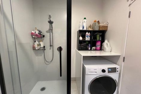 Photo of property in 9 Kotuitui Street, Manukau, Auckland, 2104