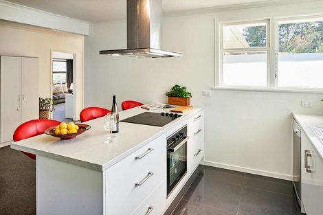 Photo of property in 29 Penguin Grove, Waitangirua, Porirua, 5024