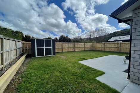 Photo of property in 54 Robert Might Road, Kumeu, 0810