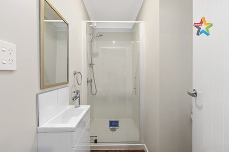 Photo of property in 27a Hardy Street, Waterloo, Lower Hutt, 5011