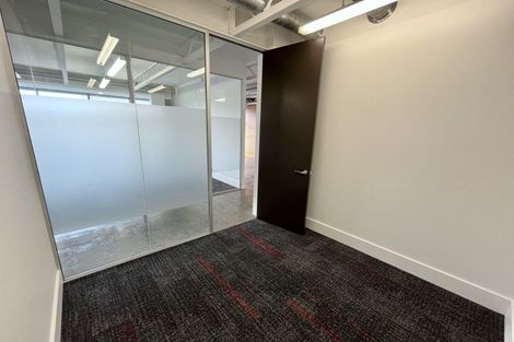 Photo of property in 1b/6 Kingdon Street, Newmarket, Auckland, 1023