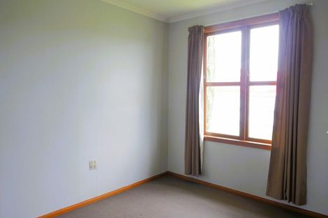 Photo of property in 87 Sutherland Crescent, Westbrook, Palmerston North, 4412