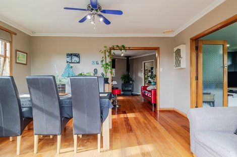 Photo of property in 27 Sheffield Street, Awapuni, Palmerston North, 4412