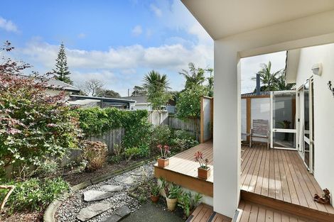 Photo of property in 47b Centreway Road, Orewa, 0931