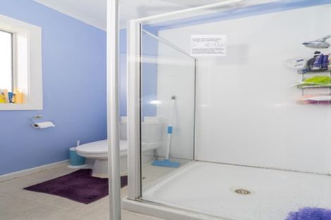 Photo of property in 3 Stuart Street, Owaka, 9535