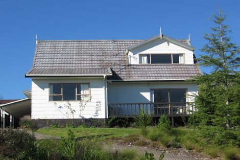 Photo of property in 123 Wirihana Road, Titirangi, Auckland, 0604