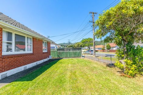 Photo of property in 11 Brees Street, Epuni, Lower Hutt, 5011