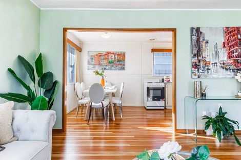 Photo of property in 18 Paewai Road, Glen Eden, Auckland, 0602