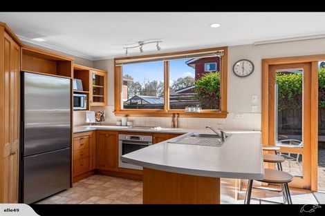 Photo of property in 60 Tui Street, Fendalton, Christchurch, 8041