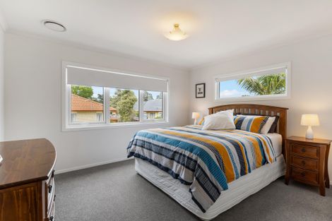 Photo of property in 1/270 Cascades Road, Botany Downs, Auckland, 2010