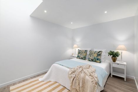 Photo of property in 262a Greers Road, Bryndwr, Christchurch, 8053