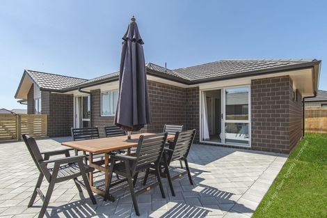 Photo of property in 9 Hills View Drive, Papamoa, 3118