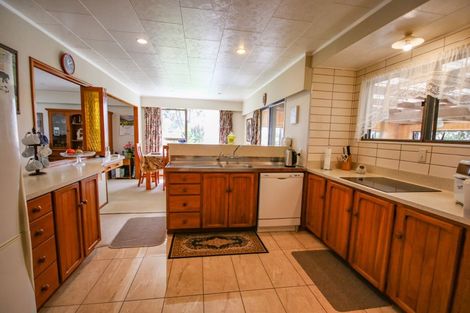 Photo of property in 76 Robertson Road, Ruawai, 0591