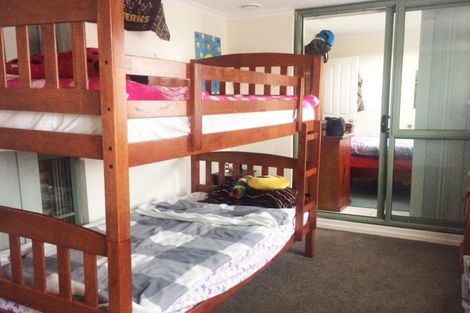 Photo of property in 4 Frederick Reece Drive, The Gardens, Auckland, 2105