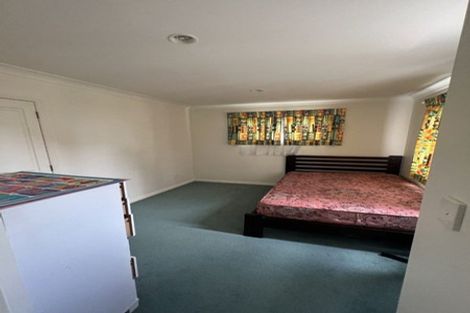 Photo of property in 155c Hobsonville Road, West Harbour, Auckland, 0618