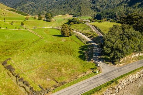 Photo of property in Queen Charlotte Drive, Linkwater, 7281