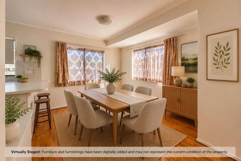 Photo of property in 1/81 Aviemore Drive, Highland Park, Auckland, 2010