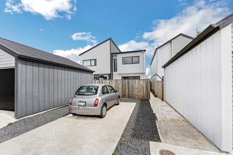 Photo of property in 137 Grove Road, Papakura, 2110
