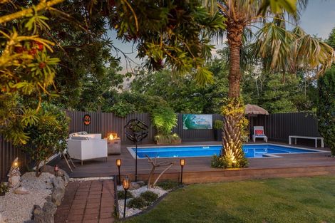 Photo of property in 11 Herbert Drive, Whangamata, 3620