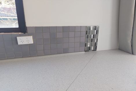 Photo of property in 1 Mona Vale, West Harbour, Auckland, 0618