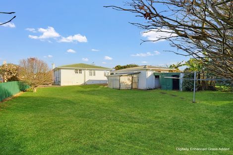 Photo of property in 37 Hadfield Crescent, College Estate, Whanganui, 4500