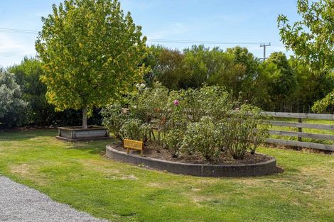 Photo of property in 27 Matahiwi Road, Matahiwi, Masterton, 5888