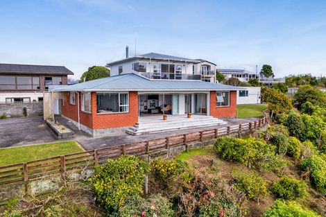 Photo of property in 29 Whakapaki Street, Urenui, 4375