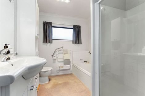 Photo of property in 4c Rewiti Avenue, Takapuna, Auckland, 0622