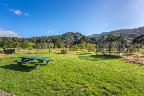 Photo of property in 1202 Otaki Gorge Road, Hautere, Otaki, 5582