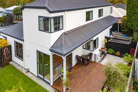 Photo of property in 39 Tennyson Street, Sydenham, Christchurch, 8023