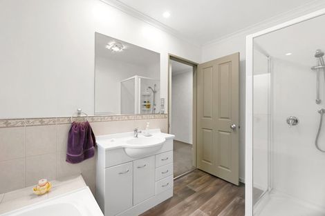 Photo of property in 6 Callum Court, Rototuna, Hamilton, 3210