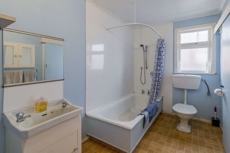 Photo of property in 160a Winchester Street, Levin, 5510