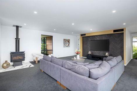 Photo of property in 22 Penberley Road, Prebbleton, 7676