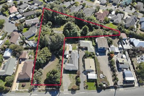 Photo of property in 20 Woodend Road, Woodend, 7610