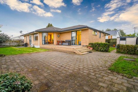 Photo of property in 5a Rewa Street, New Lynn, Auckland, 0600
