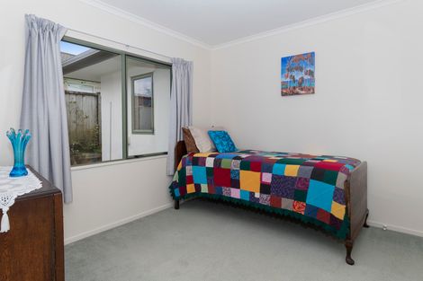 Photo of property in 10 Hawk Place, Welcome Bay, Tauranga, 3112