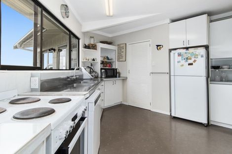 Photo of property in 19 Bramley Drive, Omokoroa, 3114