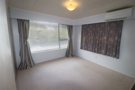 Photo of property in 25 Gladys Avenue, Glenfield, Auckland, 0629