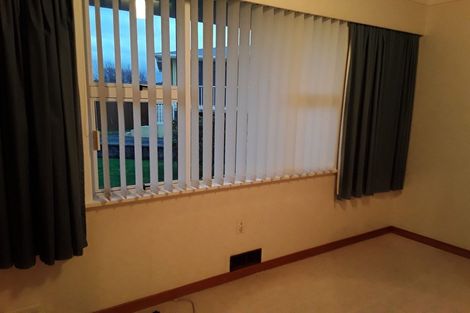 Photo of property in 5 Hillcrest Street, Glen Avon, New Plymouth, 4312