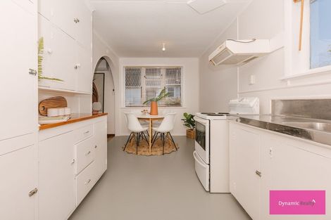 Photo of property in 30 Leicester Street, Terrace End, Palmerston North, 4410