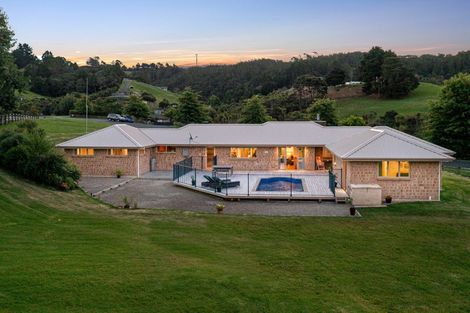 Photo of property in 43 Moses Road, Kaukapakapa, 0873