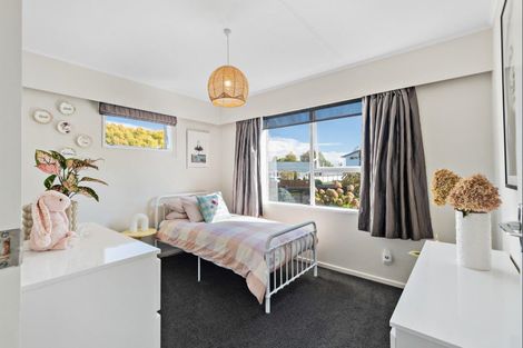 Photo of property in 16 Lockhart Avenue, Milson, Palmerston North, 4414