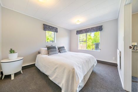 Photo of property in 11 Moray Place, Papakowhai, Porirua, 5024
