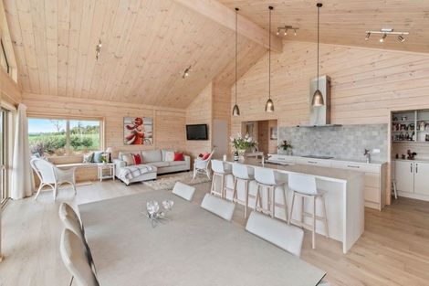 Photo of property in 239c Clarks Beach Road, Clarks Beach, Pukekohe, 2679