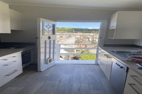 Photo of property in 131 Wallace Street, Mount Cook, Wellington, 6021